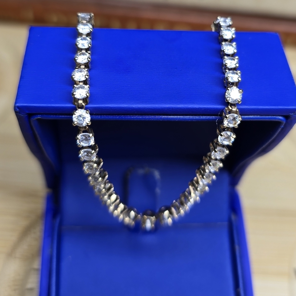 Vintage 14K Yellow Gold 4 Prong Tennis Bracelet